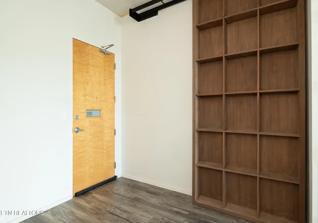 Photo 3 of Condo for sale at 116 S Gay St #404, Knoxville, TN 37902 | MLS# 1344550 | Listing updated on 2026-09-12