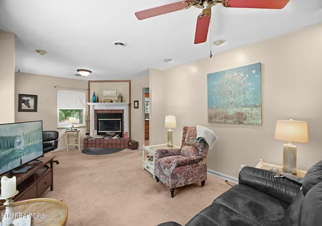 Photo 4 of Single family home for sale at 2537 Shaler Ln, Knoxville, TN 37920 | MLS# 1344585 | Listing updated on 2026-09-14