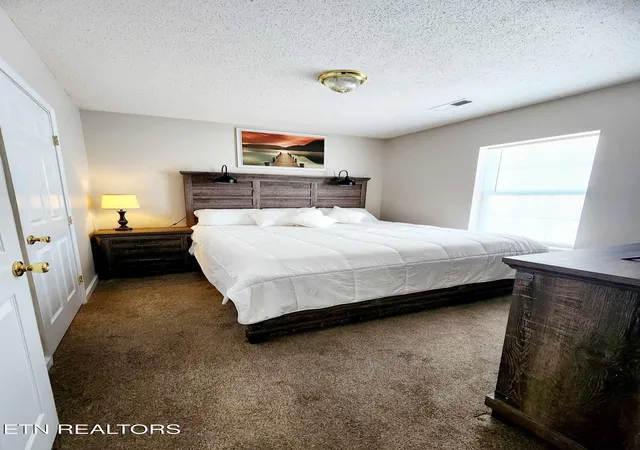 Photo 1 of Condo for sale at 2904 Boyds Crk Hwy #4, Sevierville, TN 37876 | MLS# 1344587 | Listing updated on 2026-06-13