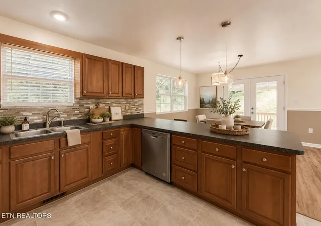 5th image of 1544 Patricia Holt Dr, Sevierville, TN 37862 | MLS# 1344660