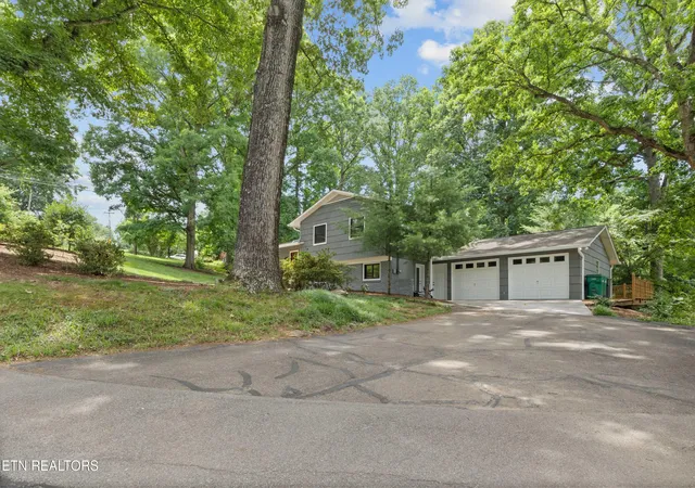2nd image of 329 Elkmont Rd, Knoxville, TN 37922 | MLS# 1344657