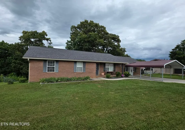 Homes for sale in New Tazewell, TN | 220 Michal Ln, New Tazewell, TN 37825 | MLS# 1344640
