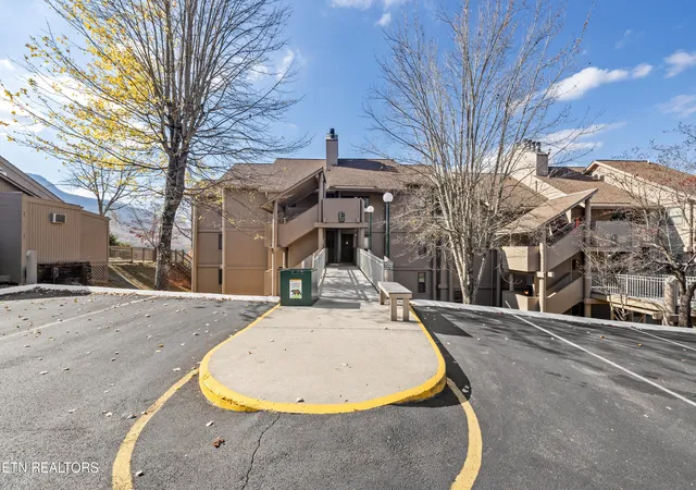 Homes for sale in Gatlinburg, TN | 3710 Weber Rd #107E, Gatlinburg, TN 37738 | MLS# 1344881
