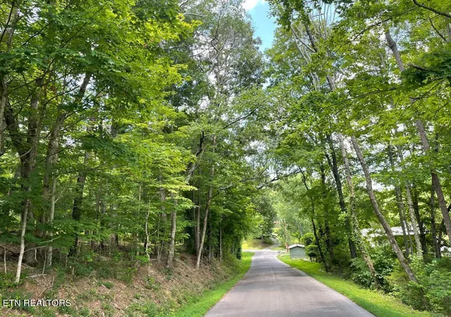 2nd image of 64 Riddle St, Dayton, TN 37321 | MLS# 1344680