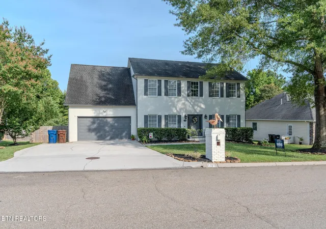 Photo 3 of Single family home for sale at 1101 Garrison Ridge Blvd, Knoxville, TN 37922 | MLS# 1344780 | Listing updated on 2026-10-08
