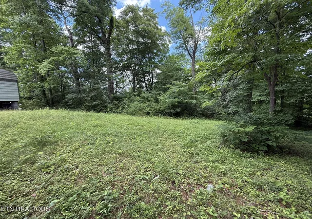 Homes for sale in La Follette, TN | Shoreline Cir, La Follette, TN 37766 | MLS# 1344718