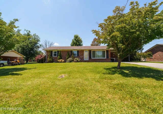 Homes for sale in Cookeville, TN | 885 Southgate Dr, Cookeville, TN 38501 | MLS# 1344720