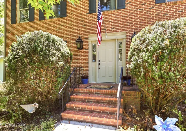 3rd image of 128 Claremont Rd, Oak Ridge, TN 37830 | MLS# 1344727
