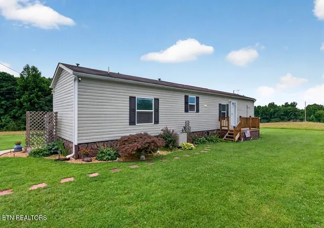 20th image of 175 Humphrey Rd, Walling, TN 38587 | MLS# 1344738