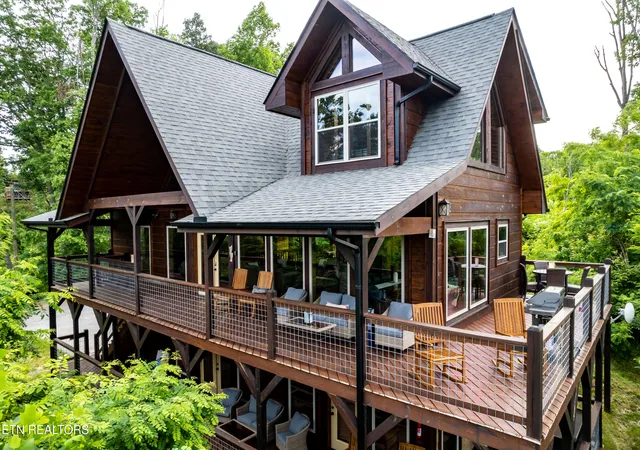 1st image of 1219 Hemlock Dr, Gatlinburg, TN 37738 | MLS# 1345195