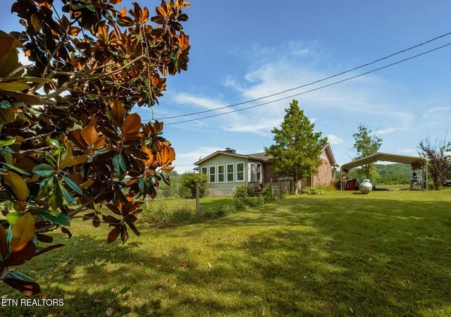 Homes for sale in Speedwell, TN | 7686 Tennessee 63, Speedwell, TN 37870 | MLS# 1344752