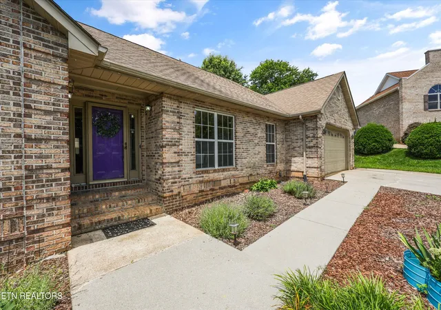 2nd image of 605 Snowshill Wy, Maryville, TN 37803 | MLS# 1344824