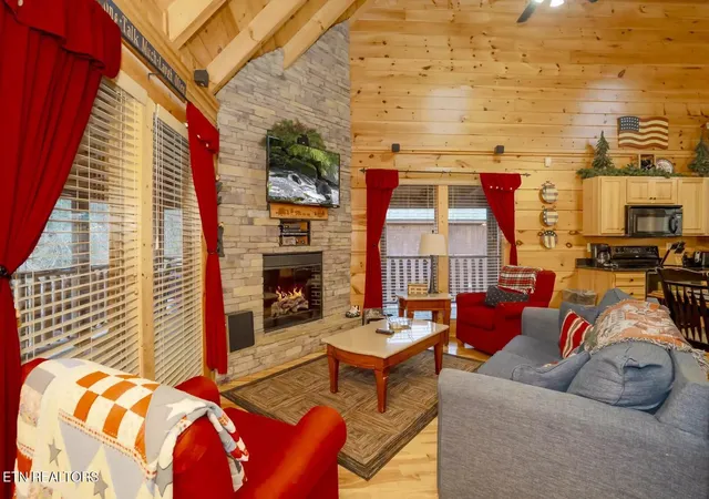 Photo 3 of Single family home for sale at 1928 Bear Crk Fls Way, Sevierville, TN 37862 | MLS# 1344906 | Listing updated on 2026-09-16