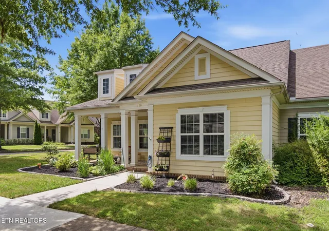 2nd image of 120 Fortenberry St, Oak Ridge, TN 37830 | MLS# 1344895