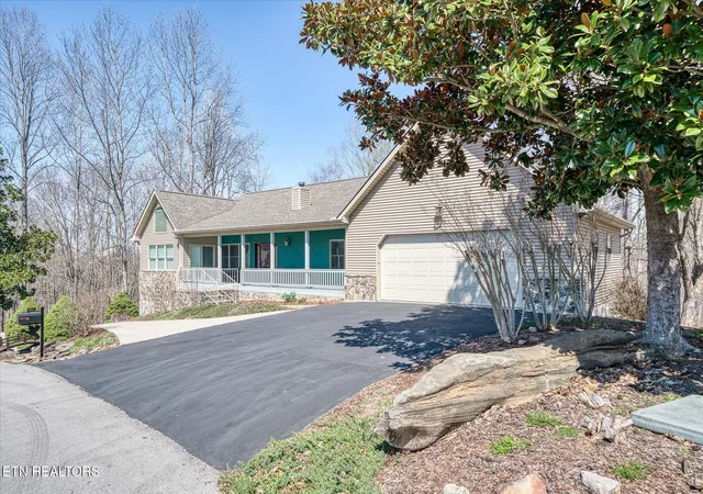 Homes for sale in Byrdstown, TN | 566 Mallard Pointe Rd, Byrdstown, TN 38549 | MLS# 1344803