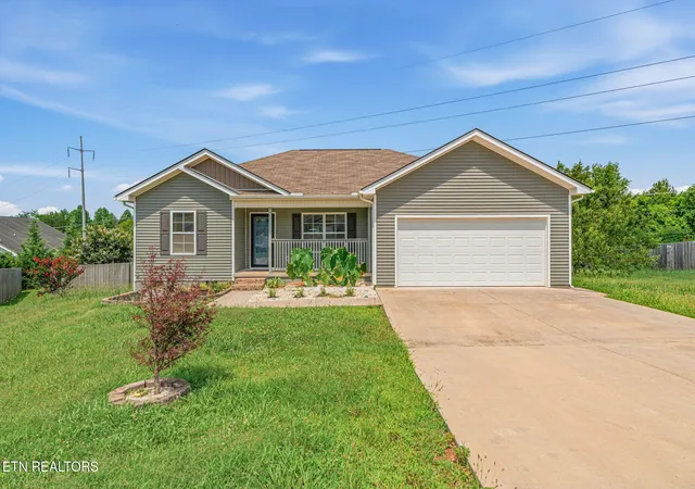 Homes for sale in Loudon, TN | 125 Hartfield Ln, Loudon, TN 37774 | MLS# 1347681