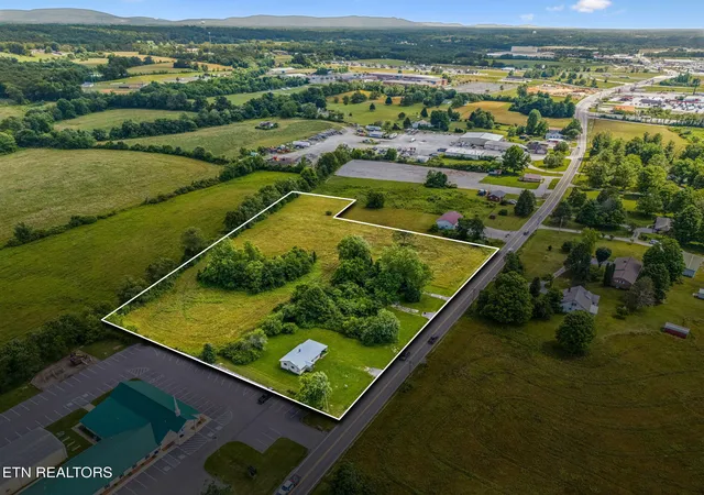 26th image of 2988 Genesis Rd, Crossville, TN 38571 | MLS# 1344812