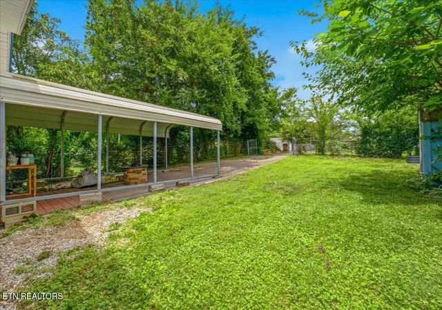 19th image of 2115 Chicago Ave, Knoxville, TN 37917 | MLS# 1345030