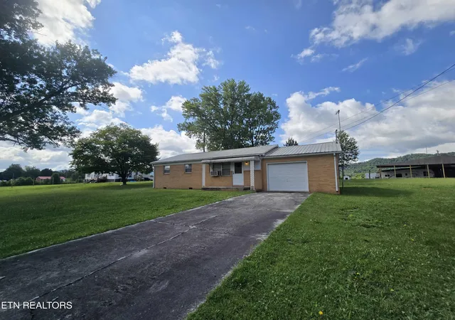 Homes for sale in Bean Station, TN | 382 Meadow Branch Rd, Bean Station, TN 37708 | MLS# 1346768