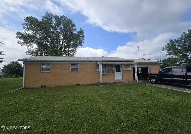 Homes for sale in Bean Station, TN | 382 Meadow Branch Rd, Bean Station, TN 37708 | MLS# 1346768