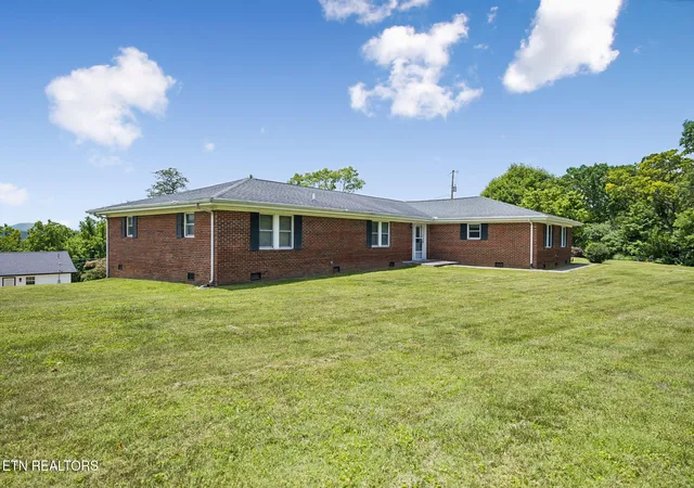 3rd image of 147 Meredith Rd, La Follette, TN 37766 | MLS# 1344876