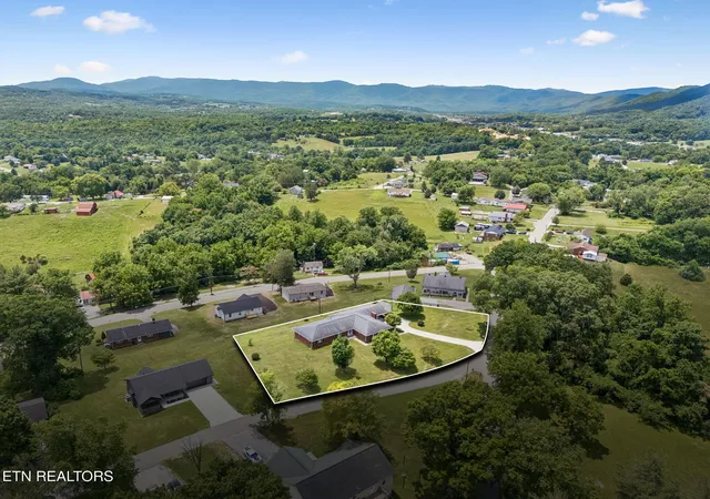5th image of 147 Meredith Rd, La Follette, TN 37766 | MLS# 1344876