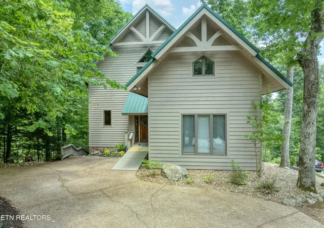 1st image of 374 Laurel Rd, Townsend, TN 37882 | MLS# 1345294