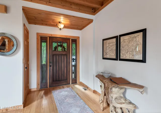 Photo 4 of Single family home for sale at 374 Laurel Rd, Townsend, TN 37882 | MLS# 1345294 | Listing updated on 2026-09-01
