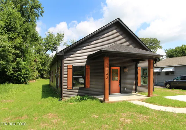 Photo 1 of Single family home for sale at 1143 Massachusetts Ave, Knoxville, TN 37921 | MLS# 1344850 | Listing updated on 2026-09-18