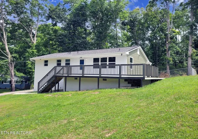Photo 1 of Single family home for sale at 5506 Cedar Hts Rd, Knoxville, TN 37912 | MLS# 1344905 | Listing updated on 2026-07-25