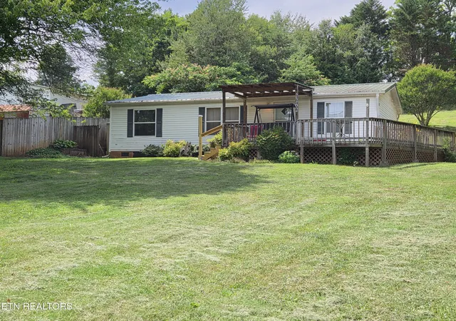 Homes for sale in Louisville, TN | 2262 Mentor Rd, Louisville, TN 37777 | MLS# 1344958