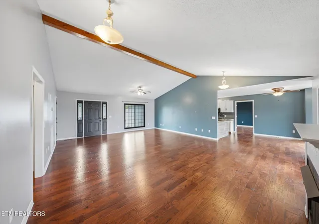 Homes for sale in Vonore, TN | 217 S Rolling Ridge Ln S Ln, Vonore, TN 37885 | MLS# 1344930