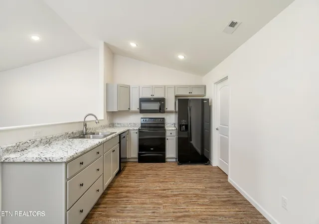 Photo 3 of Condo for sale at 7351 Green Ests Way, Knoxville, TN 37918 | MLS# 1344981 | Listing updated on 2026-07-20