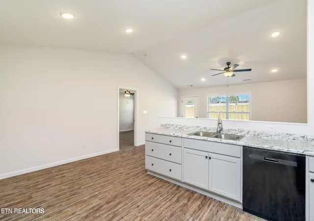 Photo 4 of Condo for sale at 7351 Green Ests Way, Knoxville, TN 37918 | MLS# 1344981 | Listing updated on 2026-07-20