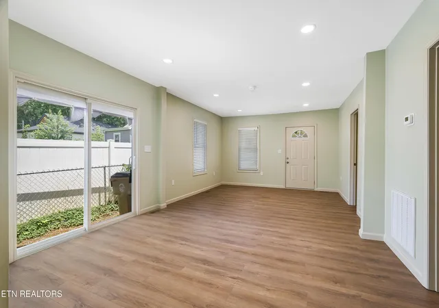 5th image of 427 Oglewood Ave, Knoxville, TN 37917 | MLS# 1346418
