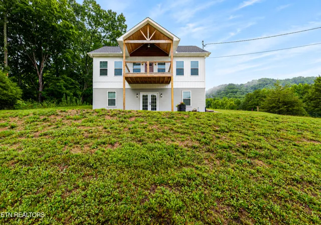Homes for sale in Maynardville, TN | 415 Meadow View Dr, Maynardville, TN 37807 | MLS# 1345005