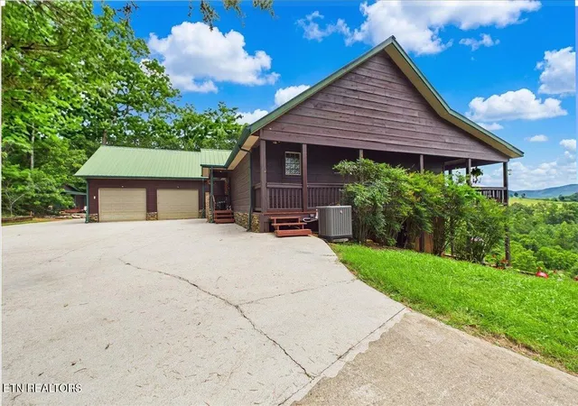 Homes for sale in Tellico Plains, TN | 810 Belltown Rd, Tellico Plains, TN 37385 | MLS# 1345546