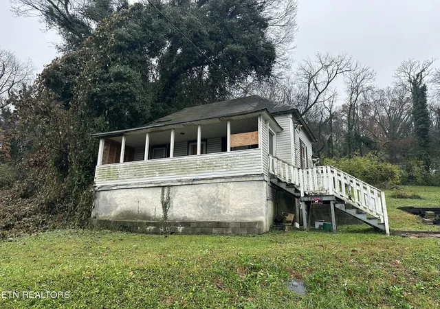 1st image of 126 Richmond Ave, Knoxville, TN 37921 | MLS# 1345621
