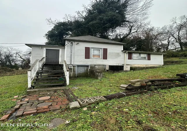 2nd image of 126 Richmond Ave, Knoxville, TN 37921 | MLS# 1345621