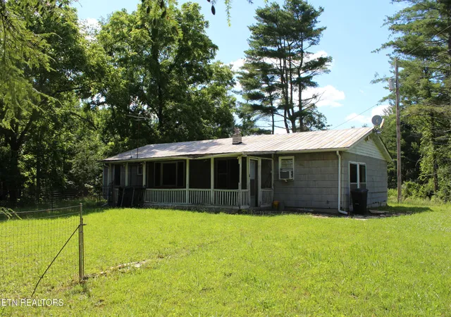 Homes for sale in Lancing, TN | 704 Annadell Rd, Lancing, TN 37770 | MLS# 1345003