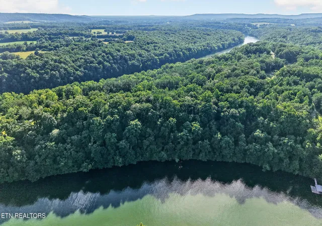 Homes for sale in Quebeck, TN | Simmons Cemetery Rd, Quebeck, TN 38579 | MLS# 1345007