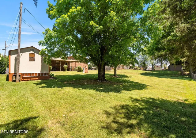 Homes for sale in Lenoir City, TN | 2404 Calloway Cir, Lenoir City, TN 37772 | MLS# 1345093