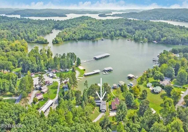 Homes for sale in Spring City, TN | 769 Scenic Lakeview Dr, Spring City, TN 37381 | MLS# 1346549
