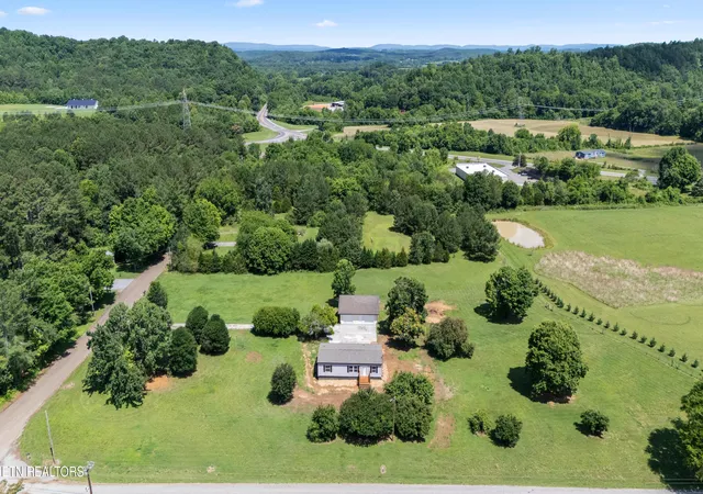 Homes for sale in Ten Mile, TN | 359 Clearwater Rd, Ten Mile, TN 37880 | MLS# 1345070