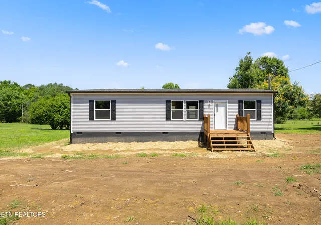 Homes for sale in Ten Mile, TN | 359 Clearwater Rd, Ten Mile, TN 37880 | MLS# 1345070