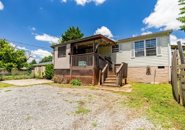 1st image of 340 Stephens Rd, Greenback, TN 37742 | MLS# 1345080