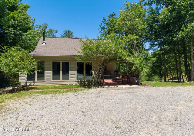 2nd image of 1042 Old Oliver Rd, Walland, TN 37886 | MLS# 1345538