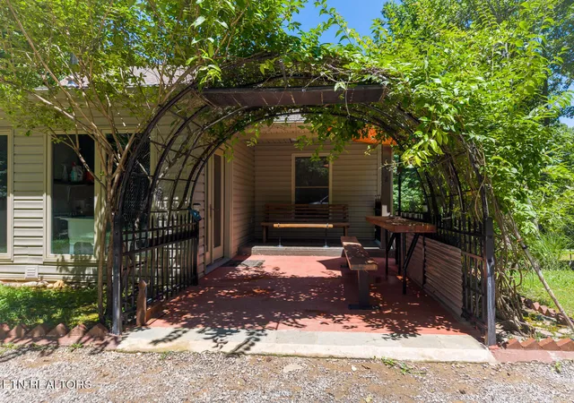5th image of 1042 Old Oliver Rd, Walland, TN 37886 | MLS# 1345538