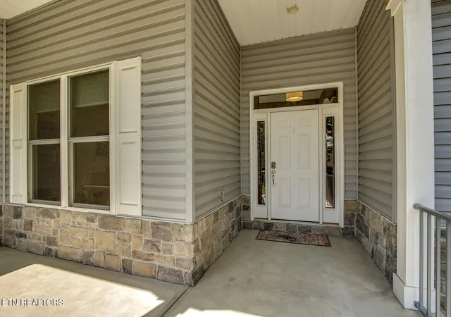 Homes for sale in Loudon, TN | 401 Tanasi Wy, Loudon, TN 37774 | MLS# 1347266
