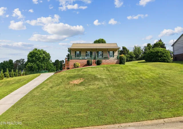 Homes for sale in Russellville, TN | 5517 Carlyle Ave, Russellville, TN 37860 | MLS# 1345507